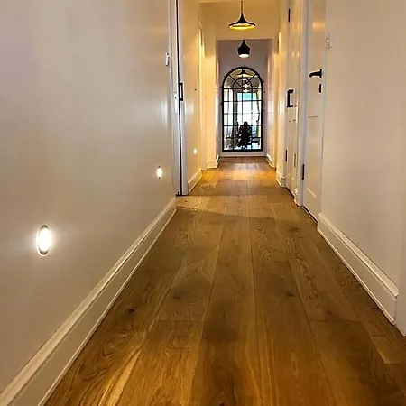 Hotel Luxury In Nisantasi 3*