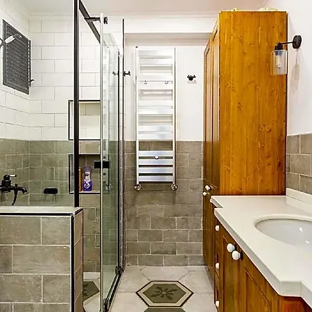 מלון Luxury In Nisantasi 3*